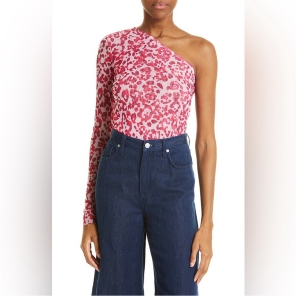 NWT BAUM UND PFERDGARTEN Jamaica One-Shoulder Knit Leopard Pink Top Size L